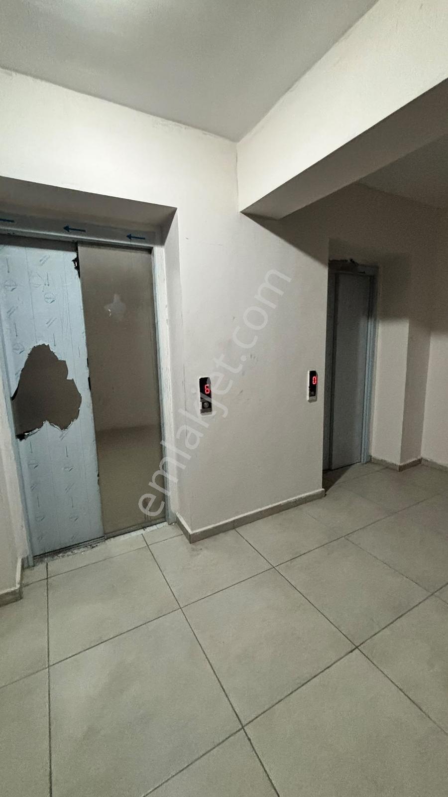 Öğretmen'den Zirve Tower'da Eşyalı Ara Kat Satılık 1+1 - Görsel 14