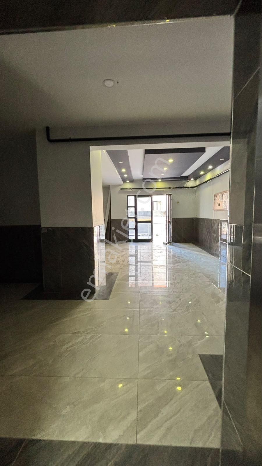 Öğretmen'den Zirve Tower'da Eşyalı Ara Kat Satılık 1+1 - Görsel 23