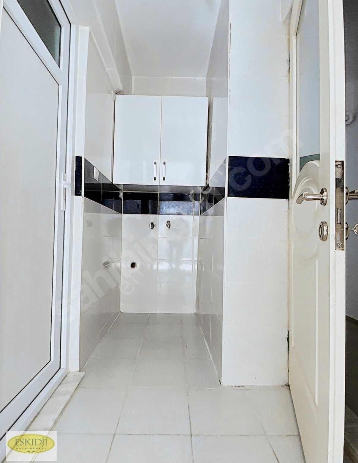 Binyapıdan Kıbrıs Şehitler Caddesi Yakını Kiralık Lüks Daire ! - Görsel 19