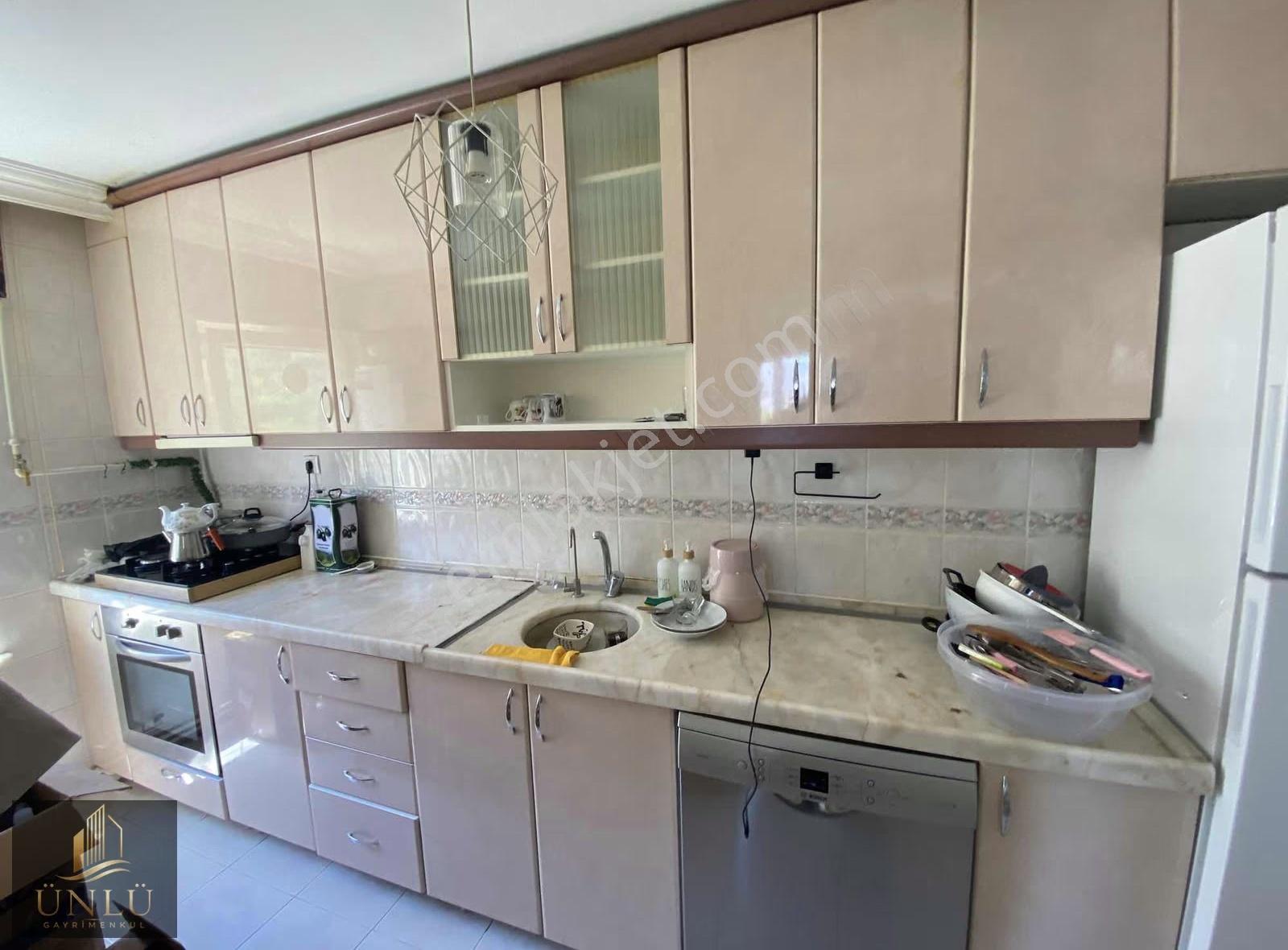 Halitpaşa Mah'denize Yakın Site İçi Otoparklı Arakat Daire - Görsel 15
