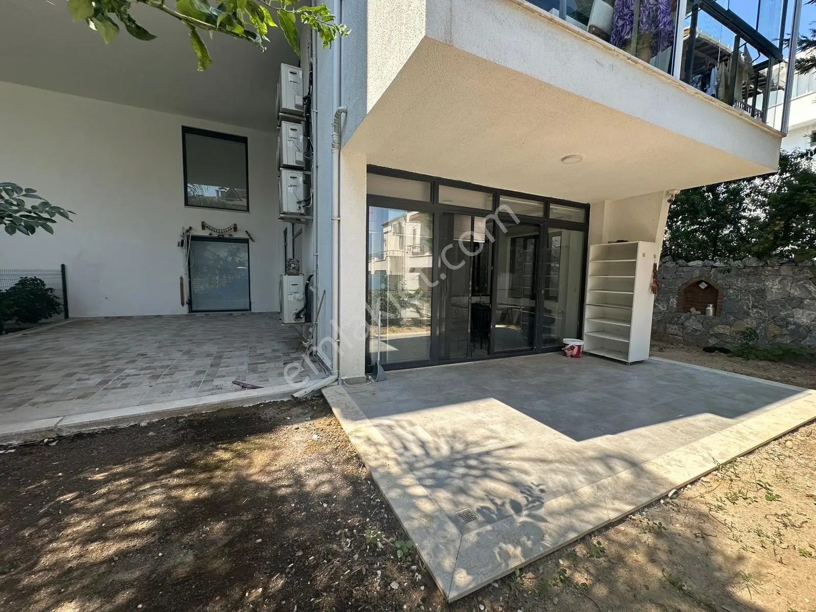 Geniş Bahçe Kullanımlı Deniz Manzaralı 3+1 Kiralık Daire - Görsel 9