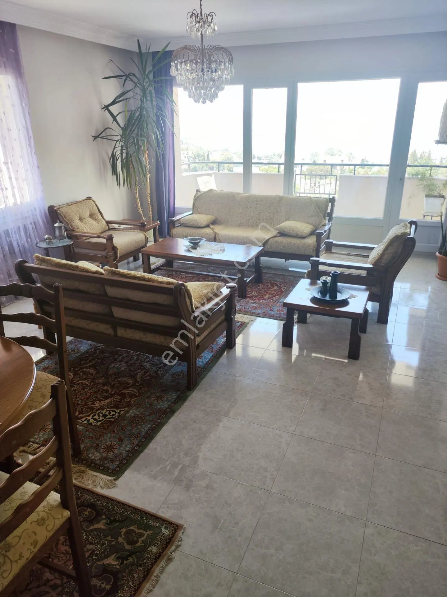 3+1 Göl Manzaralı Güzelyalı 220m2 Herkat Tek Daire 4cephe G.enerji Dgaz 2banyo 4balkon 5-10yaş. - Görsel 10