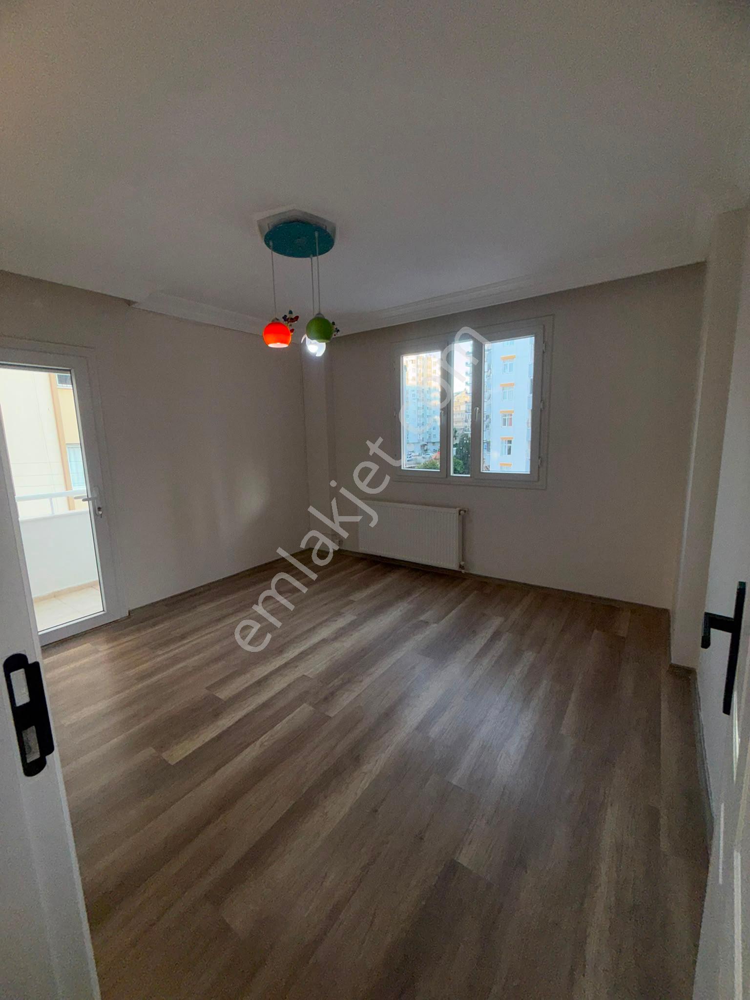 3+1 Yurt Kurttepe Cadde Üzeri Kap.mutfak 170m2 Geniş Hasarsız İskanlı 8-4 Katı Kgb Cephe Dgaz. - Görsel 10