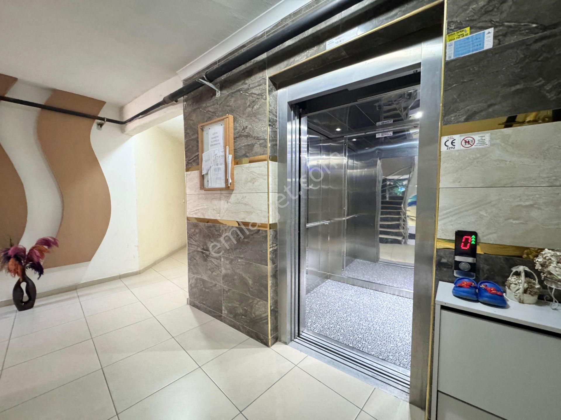 Yüksel'den Edremit'te Kapalı Otoparklı Cam Balkonlu 3+1 Daire - Görsel 32