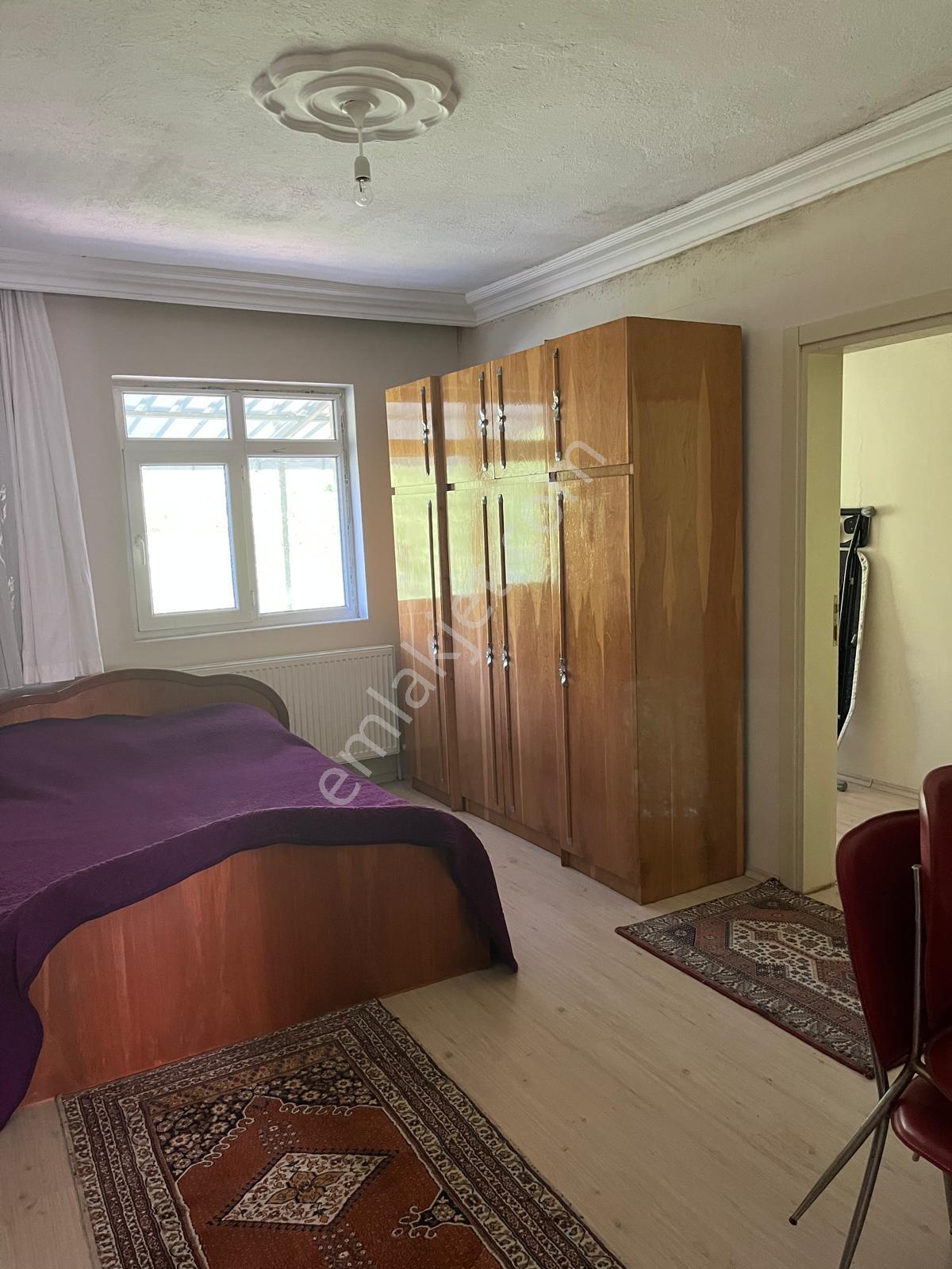 Karabük Bostanbükü Bahçelievlerde Kiralık 3+1 Ara Kat Daire - Görsel 7