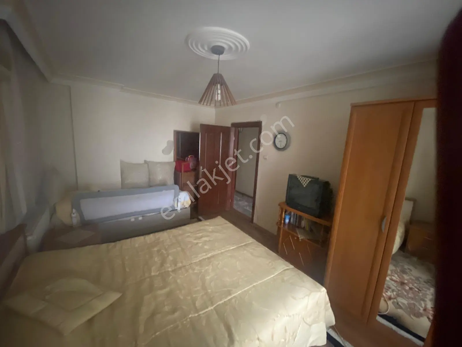 3+1 S.demirel Bulvarı Göl Manzaralı Önü Kapanmaz Dgaz 185m2 Hasarsız 2balkon Oda Büyüklüğü Kiler. - Görsel 5