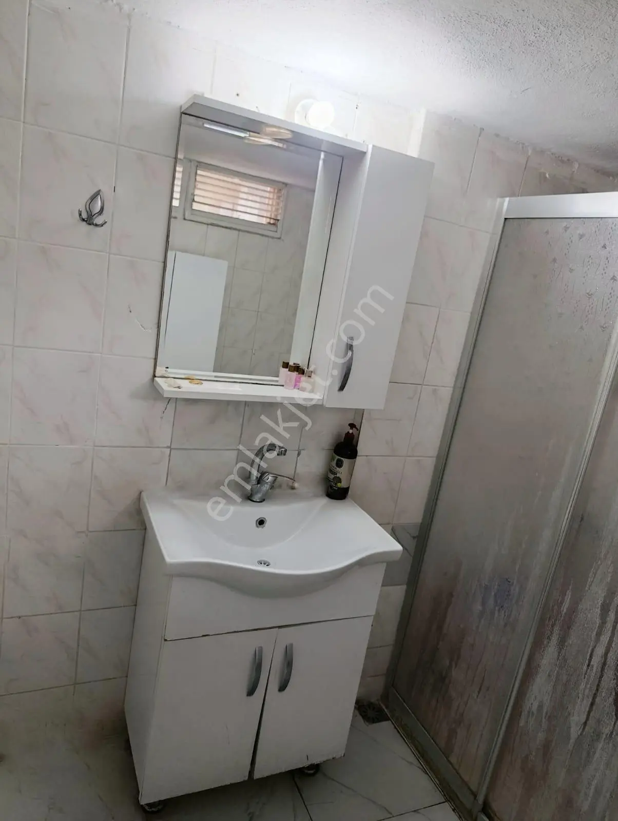 3+1yurt 9-4katı Dgaz 200m2 Site İçinde Kiler Kap.mutfak Cam Balkon D.şebeke Hasarsız Kgd Cephe, - Görsel 9