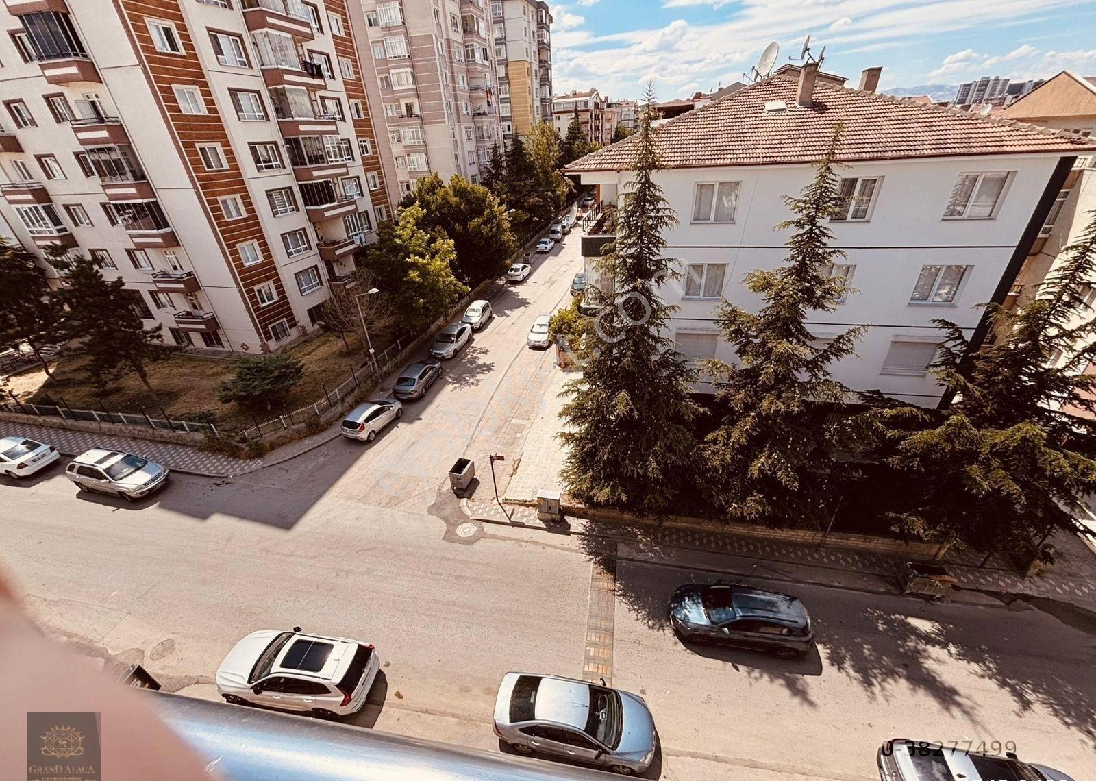 Elvankent Topçu Da Satılık Asansörlü 5+2 Full Yapılı Teras ( Dubleks) - Görsel 23