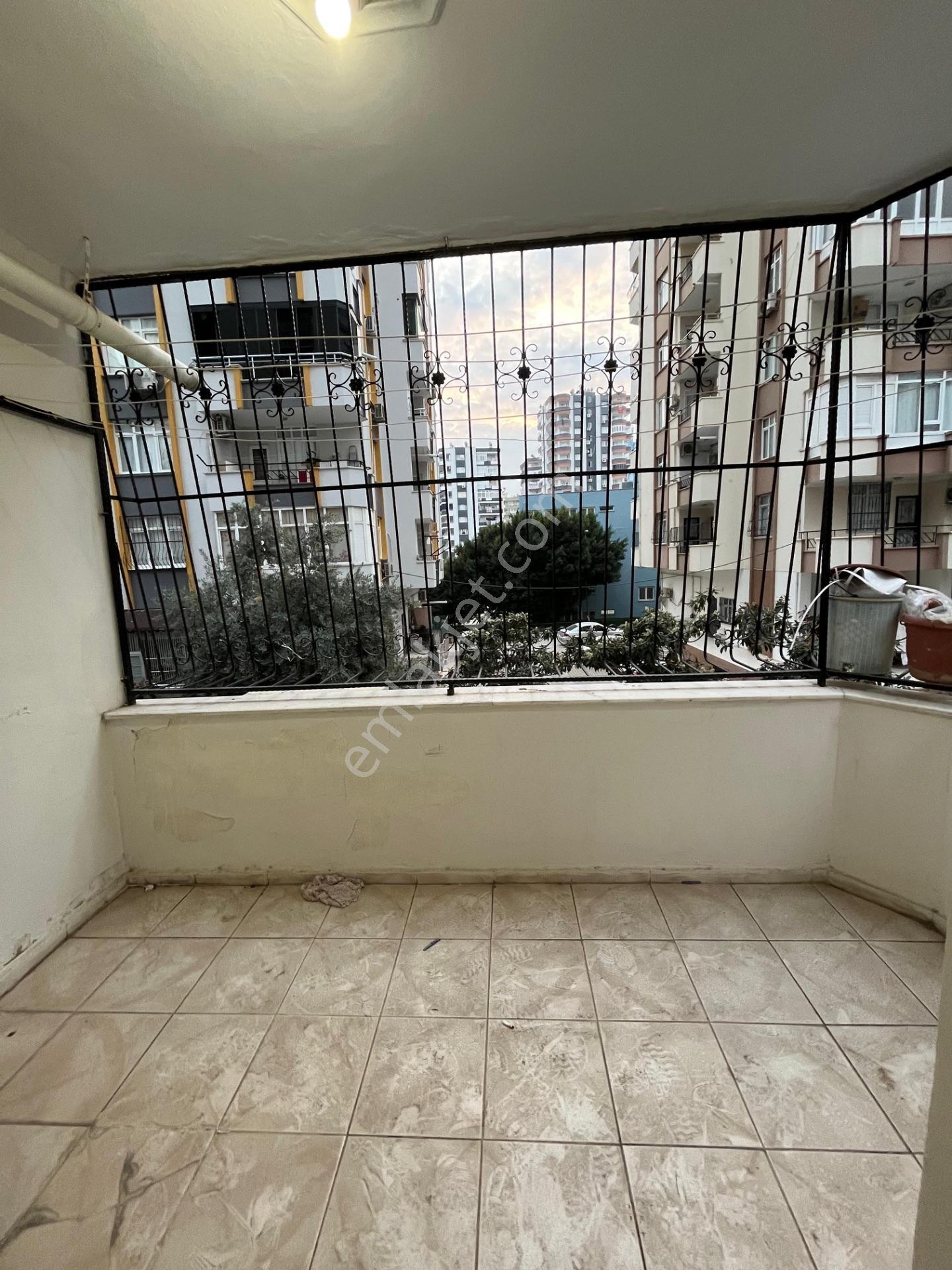 3+1 Güzelyalı 10-1katı Dgaz Kap.mutfak G.odası Geniş Kgb Cephe 185m2 Araç Takas Olur Hasarsız - Görsel 18