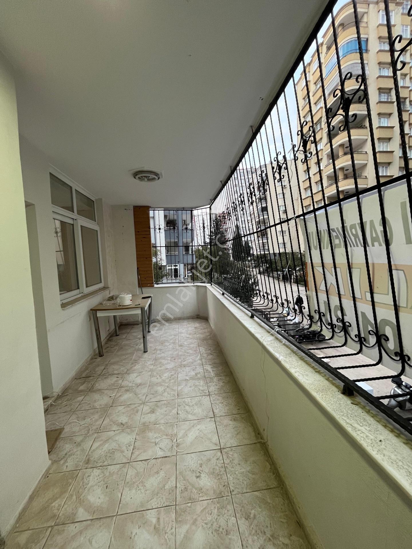 3+1 Güzelyalı 10-1katı Dgaz Kap.mutfak G.odası Geniş Kgb Cephe 185m2 Araç Takas Olur Hasarsız - Görsel 24