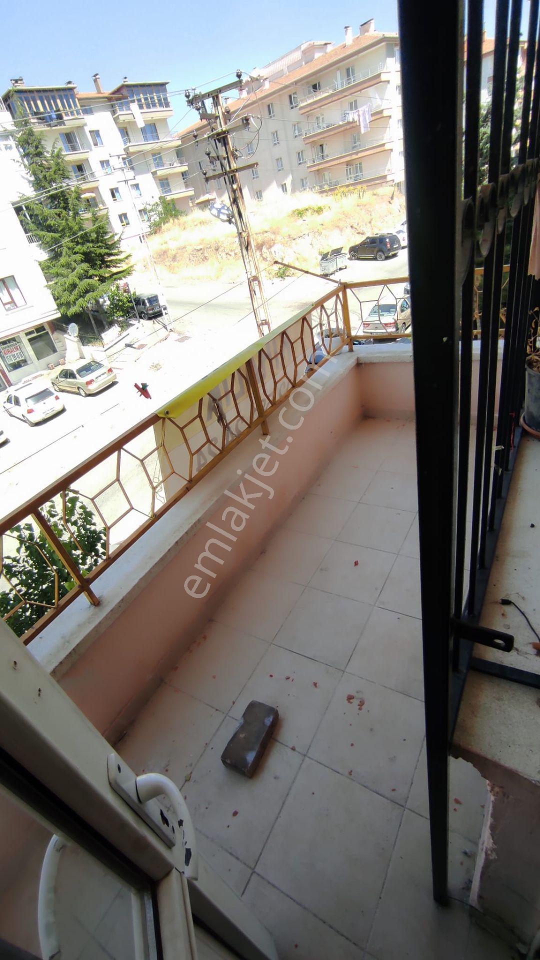 Kiralık*daire*kuşcağız Merkez De*cadde Üzeri*orta Kat *3+1*yapılı* - Görsel 9