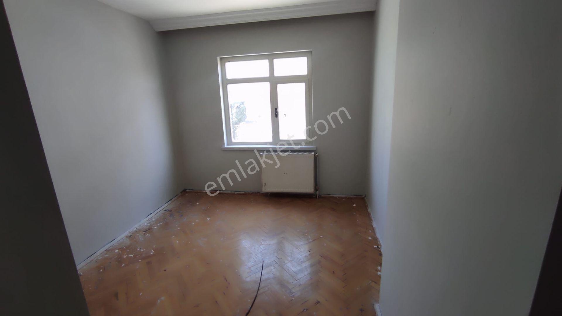 Kiralık*daire*kuşcağız Merkez De*cadde Üzeri*orta Kat *3+1*yapılı* - Görsel 12