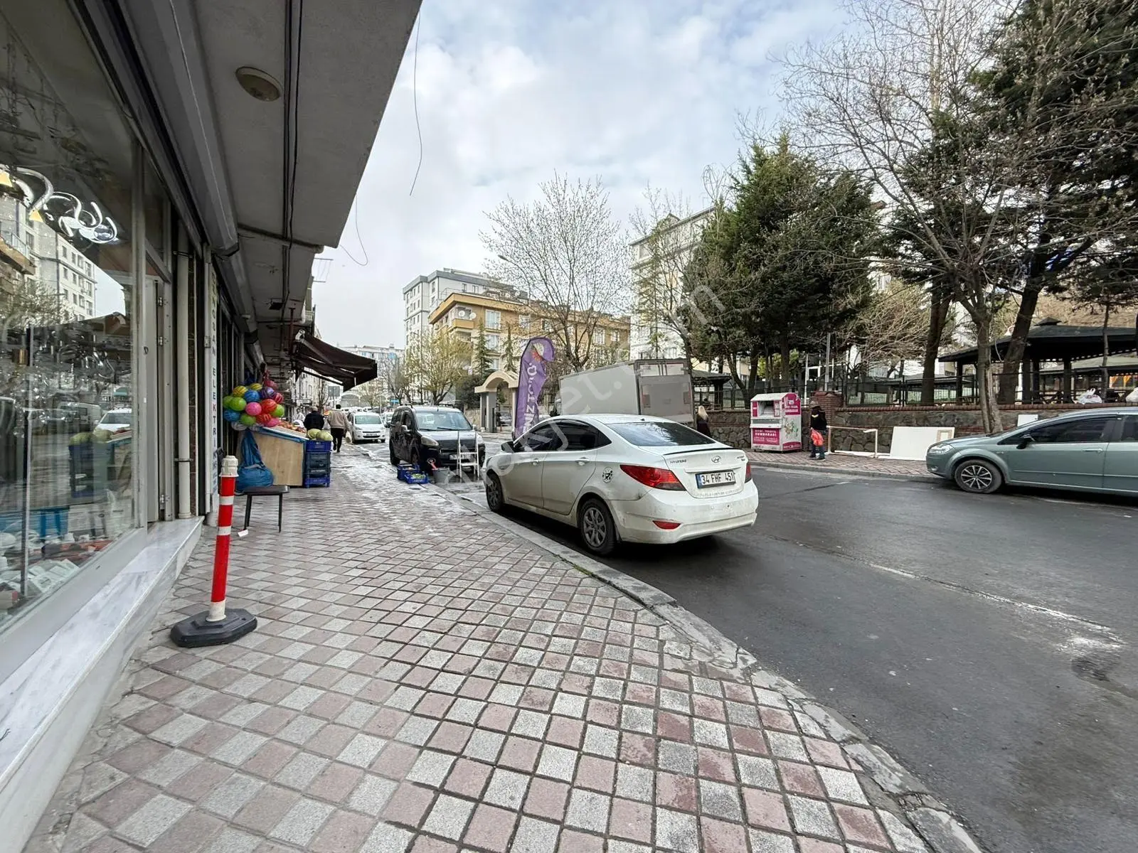 Bağlarçeşme Mahallesi Cadde Üzeri 130m2 Depolu Kiralık Dükkan ! - Görsel 8