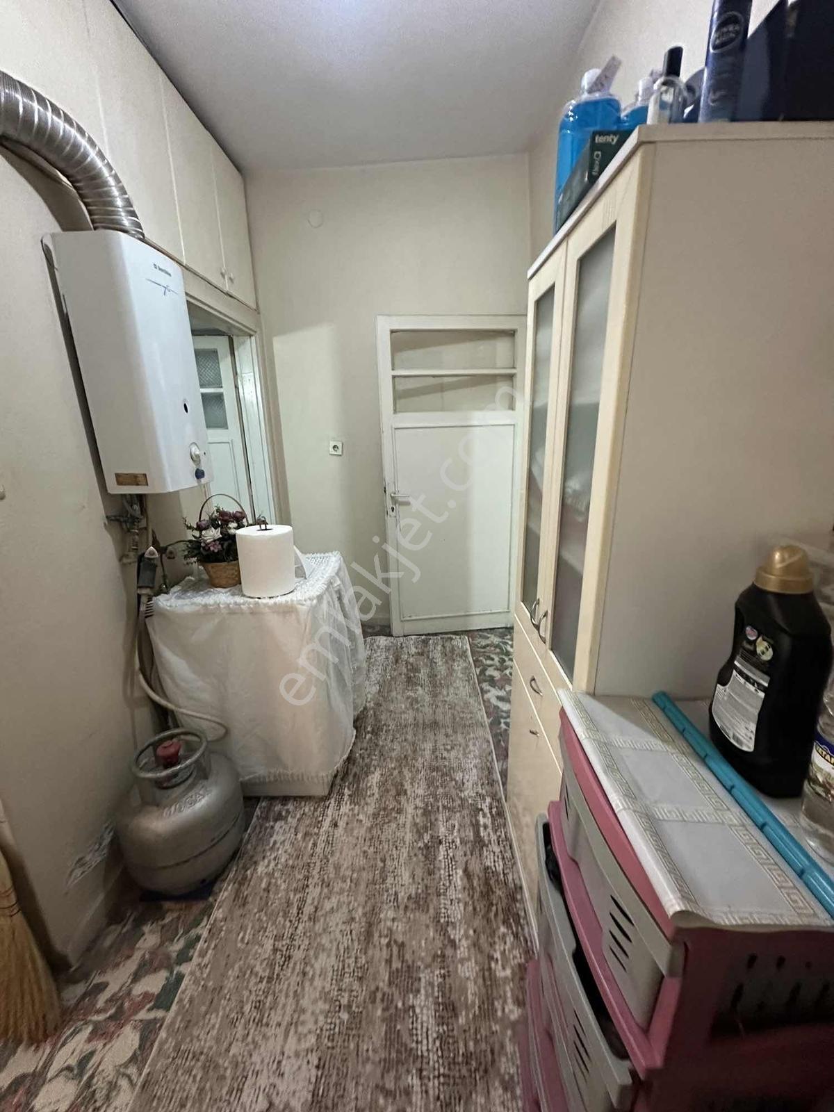 Mirzaçelebi De Geniş Arsa İçinde Satılık 3 Katlı Ev - Görsel 23