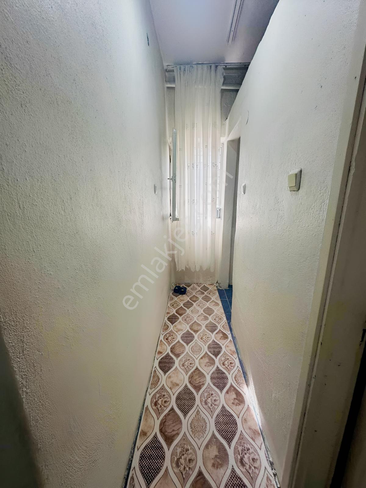Mirzaçelebi De Geniş Arsa İçinde Satılık 3 Katlı Ev - Görsel 40