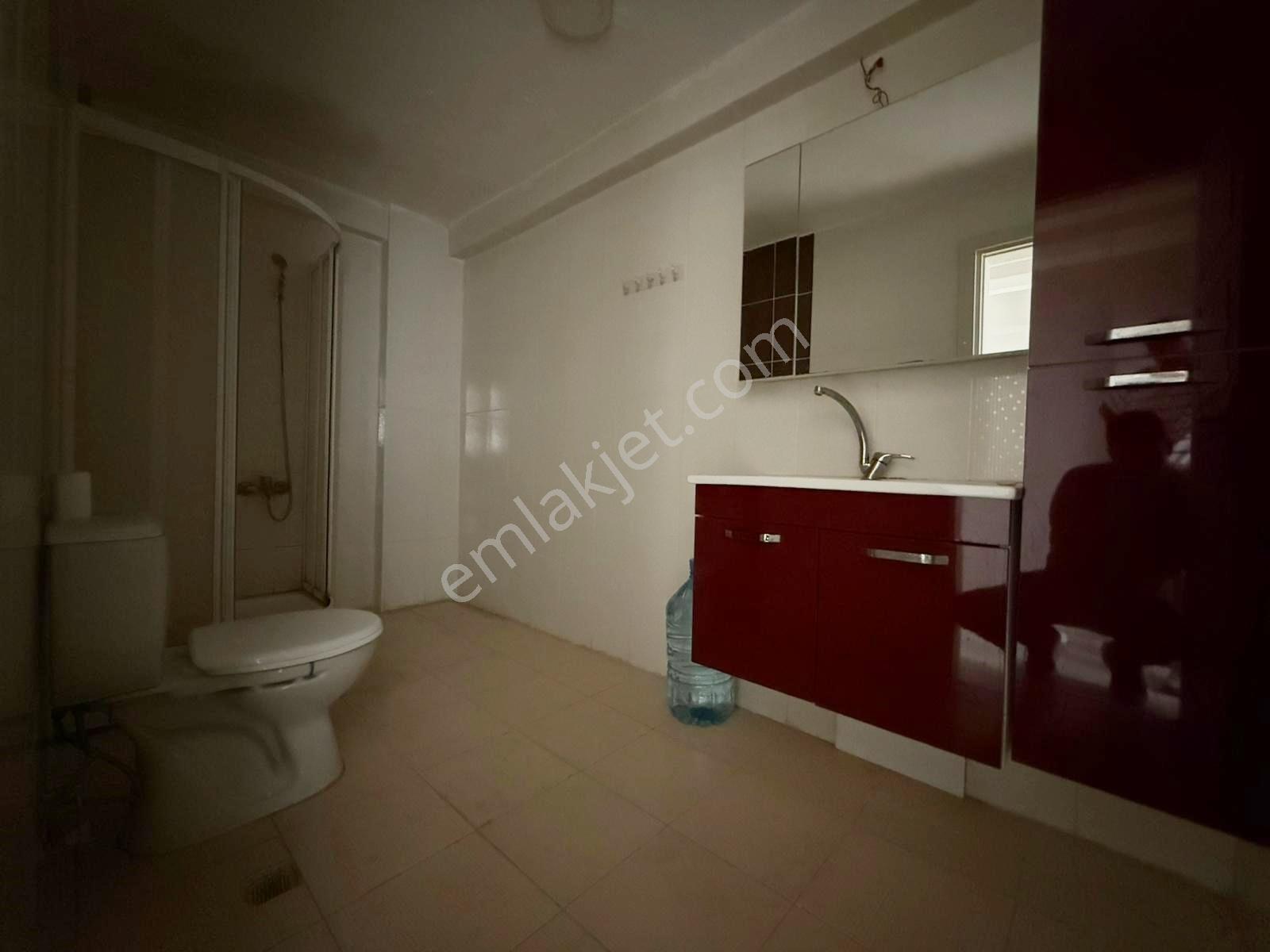 Hürriyet Mahallesi 2+1 Kiralık Daire Cadde Merkez Ulaşıma Yakın! - Görsel 19