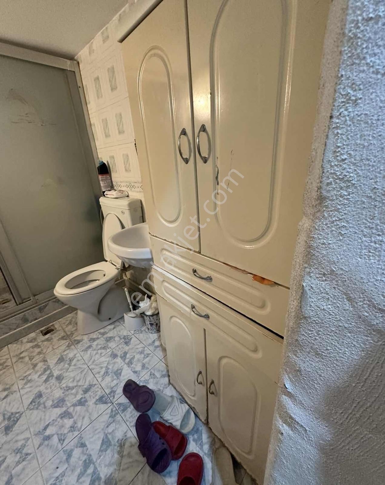 Demetevlerde 330 M² Arsa İçinde 3 Katlı Satılık Müstakil Ev - Görsel 21