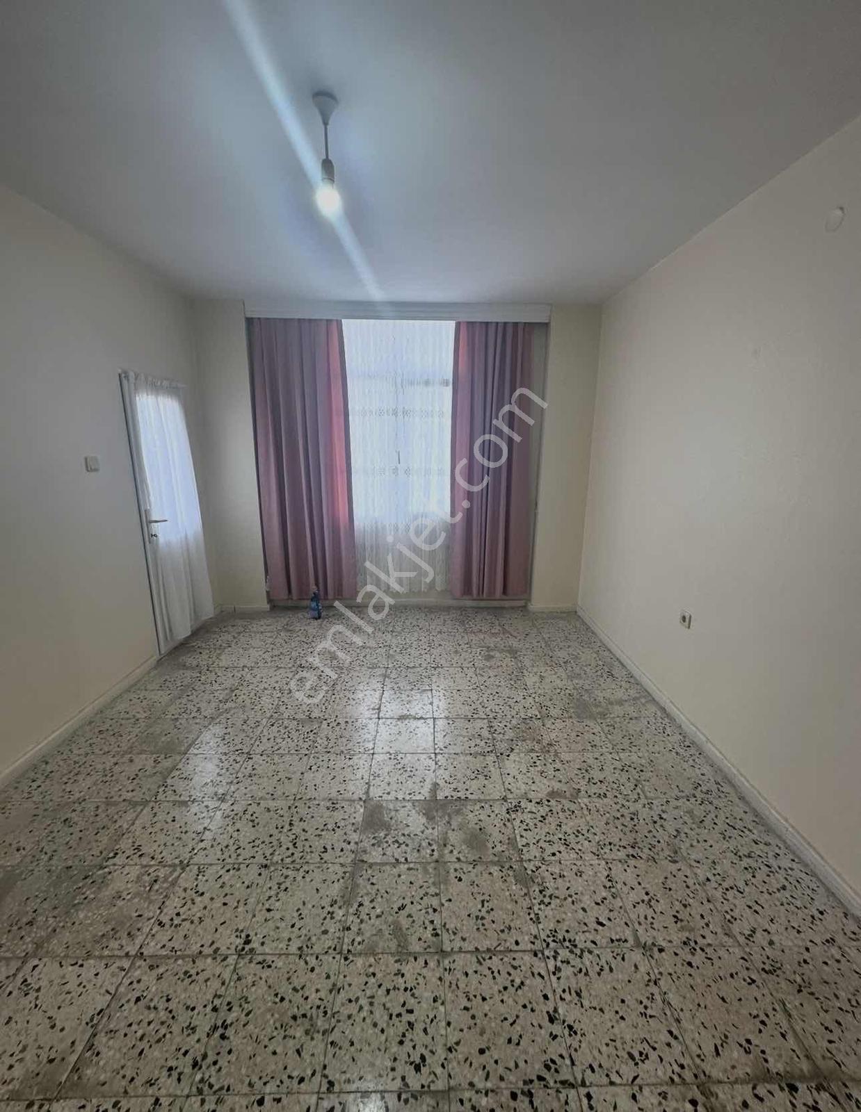 Yeşiloba Sabancı Sitesinde 2+1 Kapalı Mutfak Satılık Daire - Görsel 17