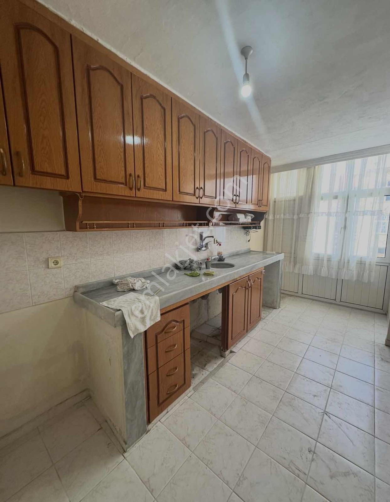 Yeşiloba Sabancı Sitesinde 2+1 Kapalı Mutfak Satılık Daire - Görsel 23