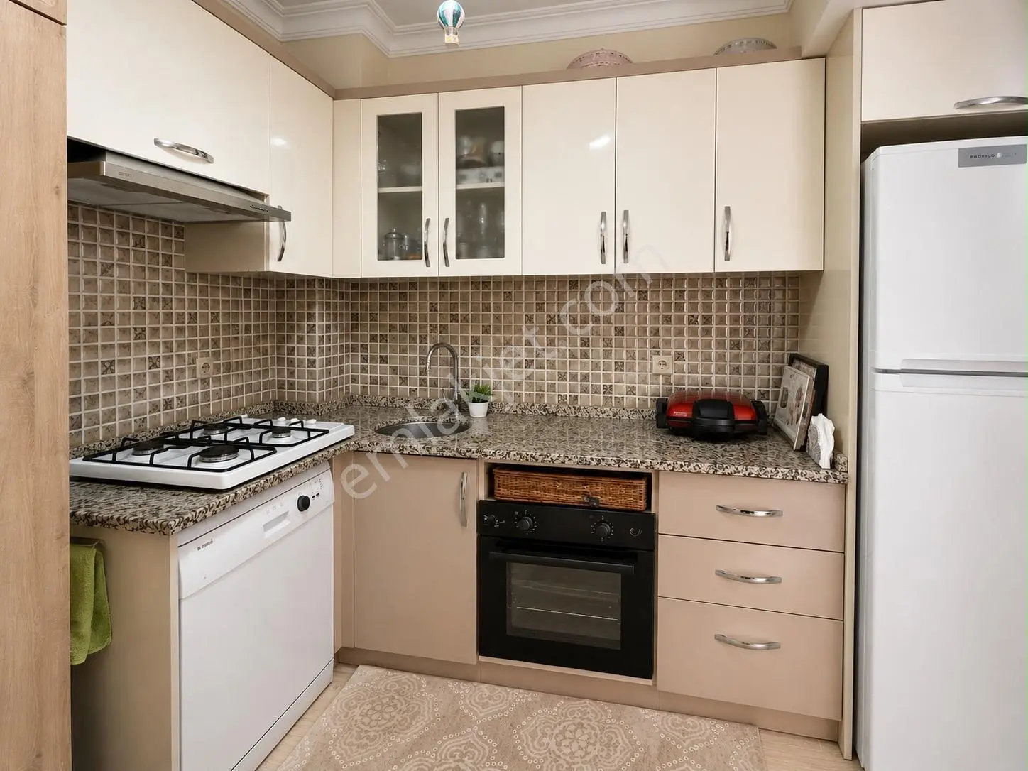Sakarya Karasu Yalı Da Satılık Havuzlu Site İçerisinde 2+1 Lüx Daire - Görsel 7