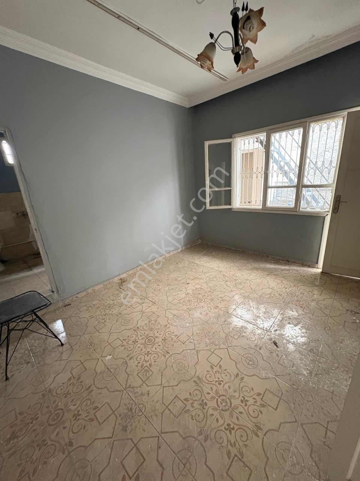 Barış Mahallesinde 120 M² 1+1 Müstakil Ev - Görsel 2