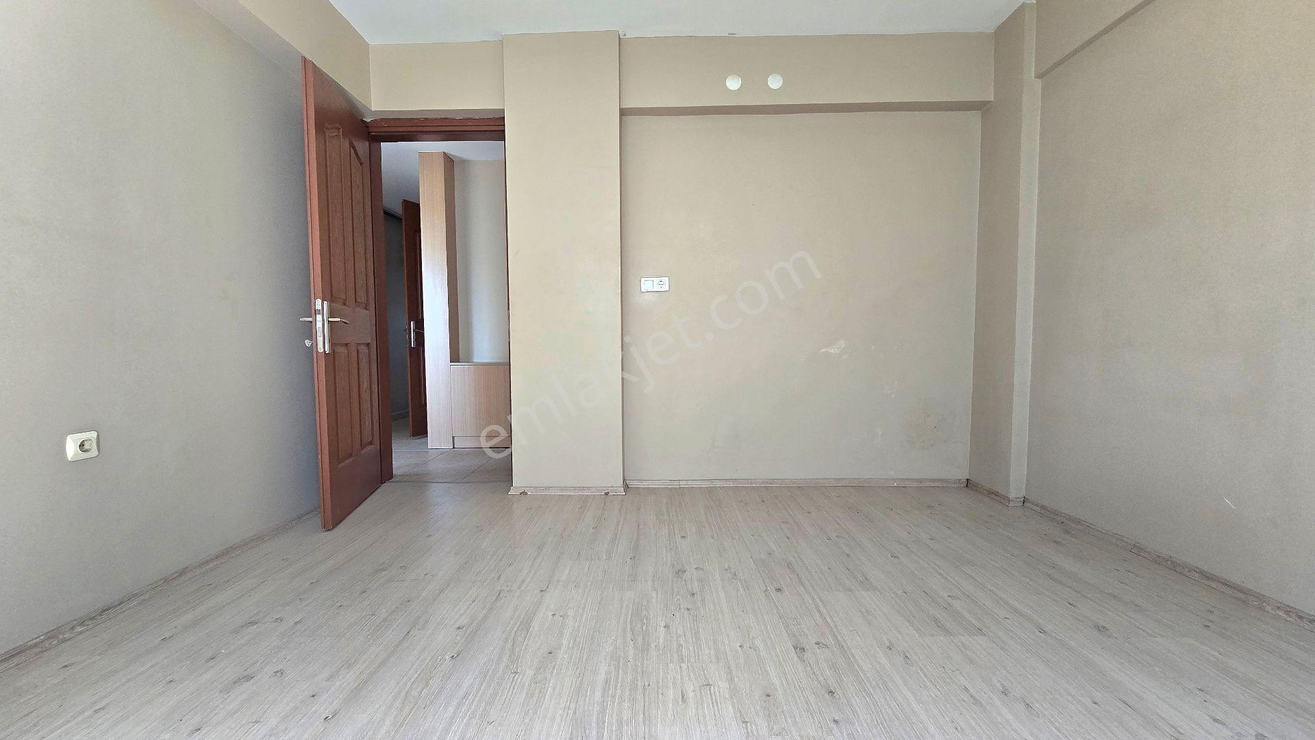 Merkezefendi Mahallesi'nde Kiralık 2+1 Daire - Görsel 25