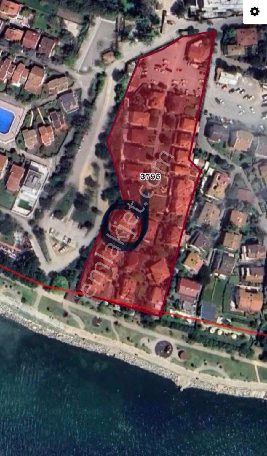 Sahibinden, Tuzla Postane’de Denize Sıfır Sitede Manzaralı Daire - Görsel 2
