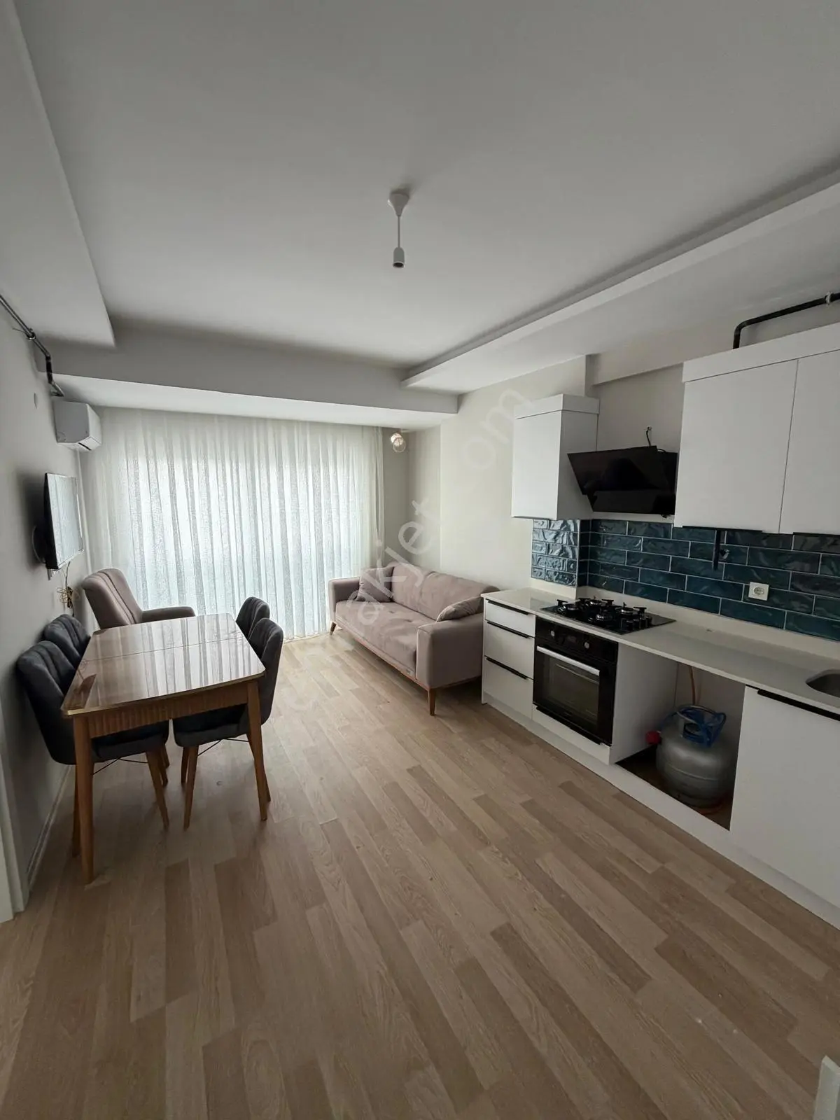 Gültepe Mahallesinde 1+1 Full Eşyalı Kiralık Daire - Görsel 4