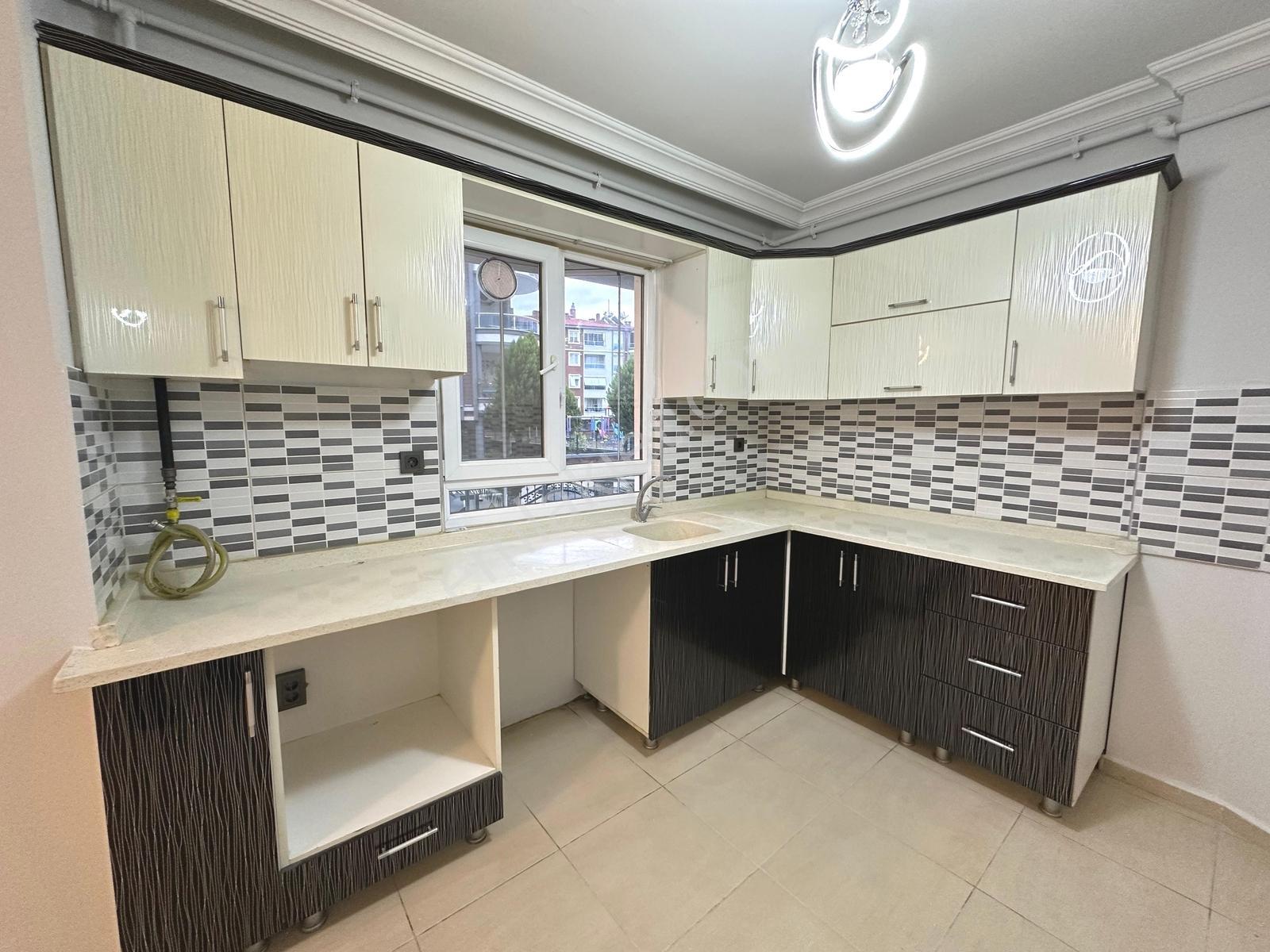 Dora Dan İkizçayda Satılık Yeni Bina Ön Cephe Geniş Balkon 2+1 D - Görsel 21