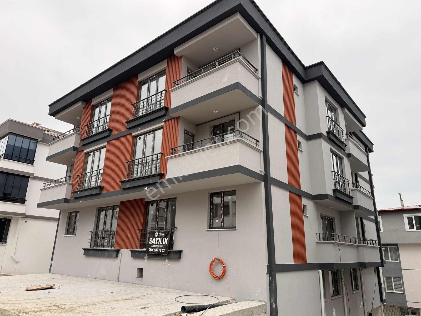 Küçükkolpınar Mahallesı'nde Yerden Isıtmalı 1 + 1 Daıre