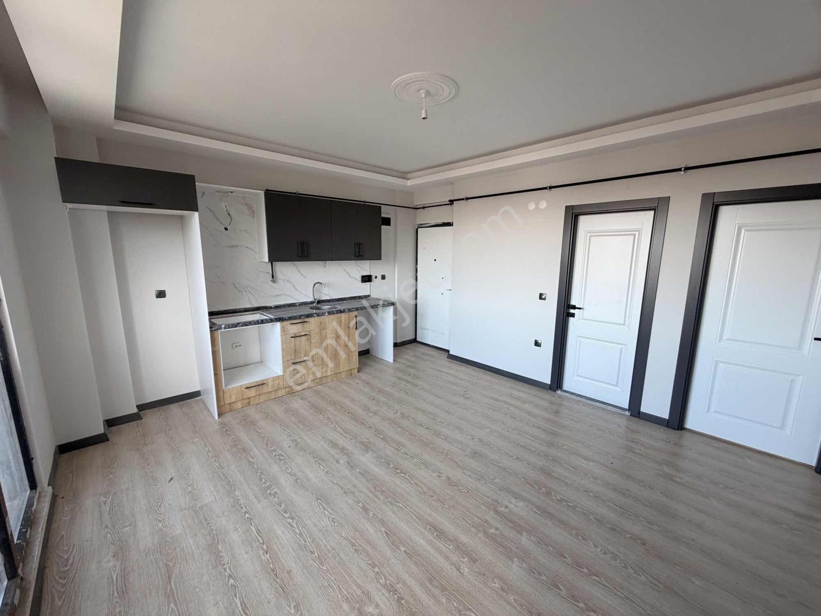 Pamuklu Bulvarında Deniz Manzaralı-iskanlı Daire - Görsel 26