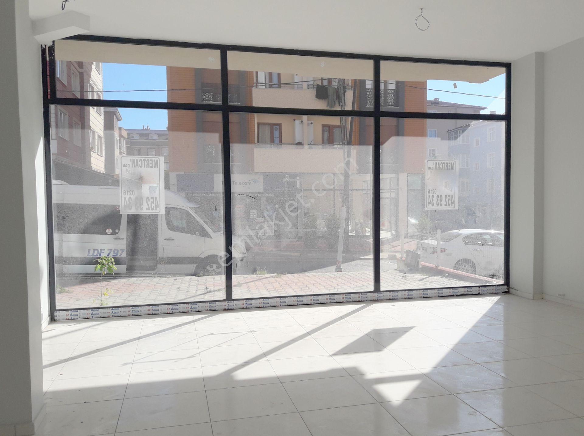 Mertcan'dan Şeyhli Mah. Cadde Üzeri İskanlı Giriş Kat Dükkan - Görsel 8