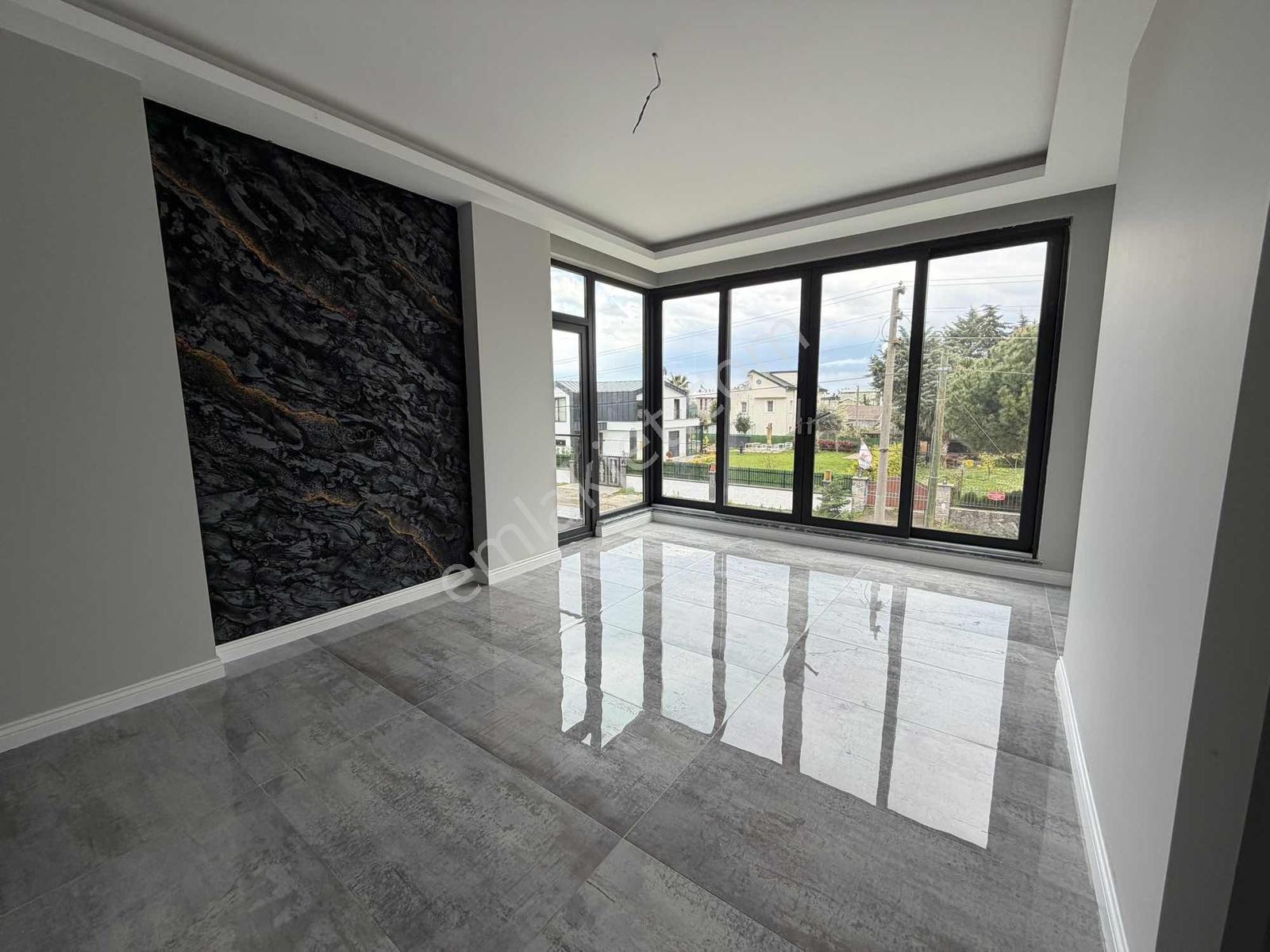 Taflanda Denize Çok Yakın Mükemmel Villa - Görsel 12