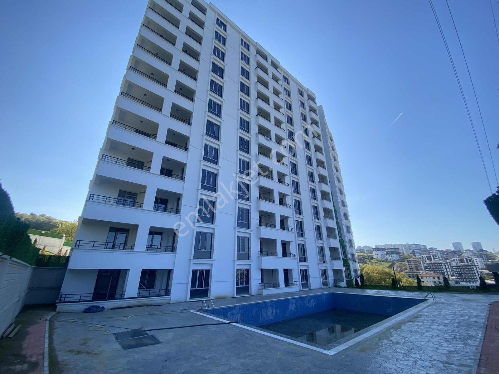 Alanlı'da Tımarlı Rezidansta Full Deniz Manzaralı 1+1 Daire