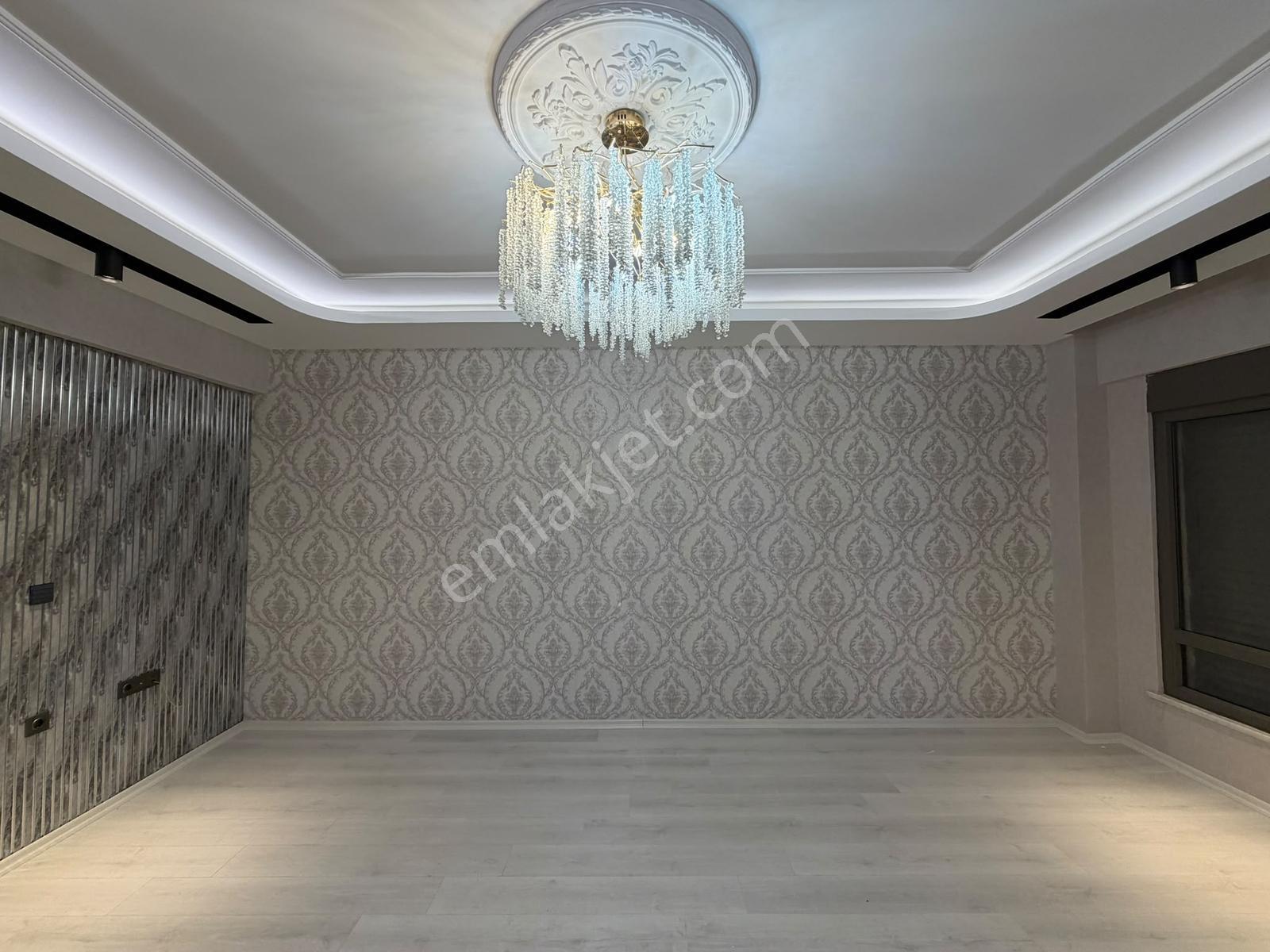 Göktürk'te Ultralüx 2,5+1 Eşsiz Güzelikte Akılldı Daire - Görsel 8