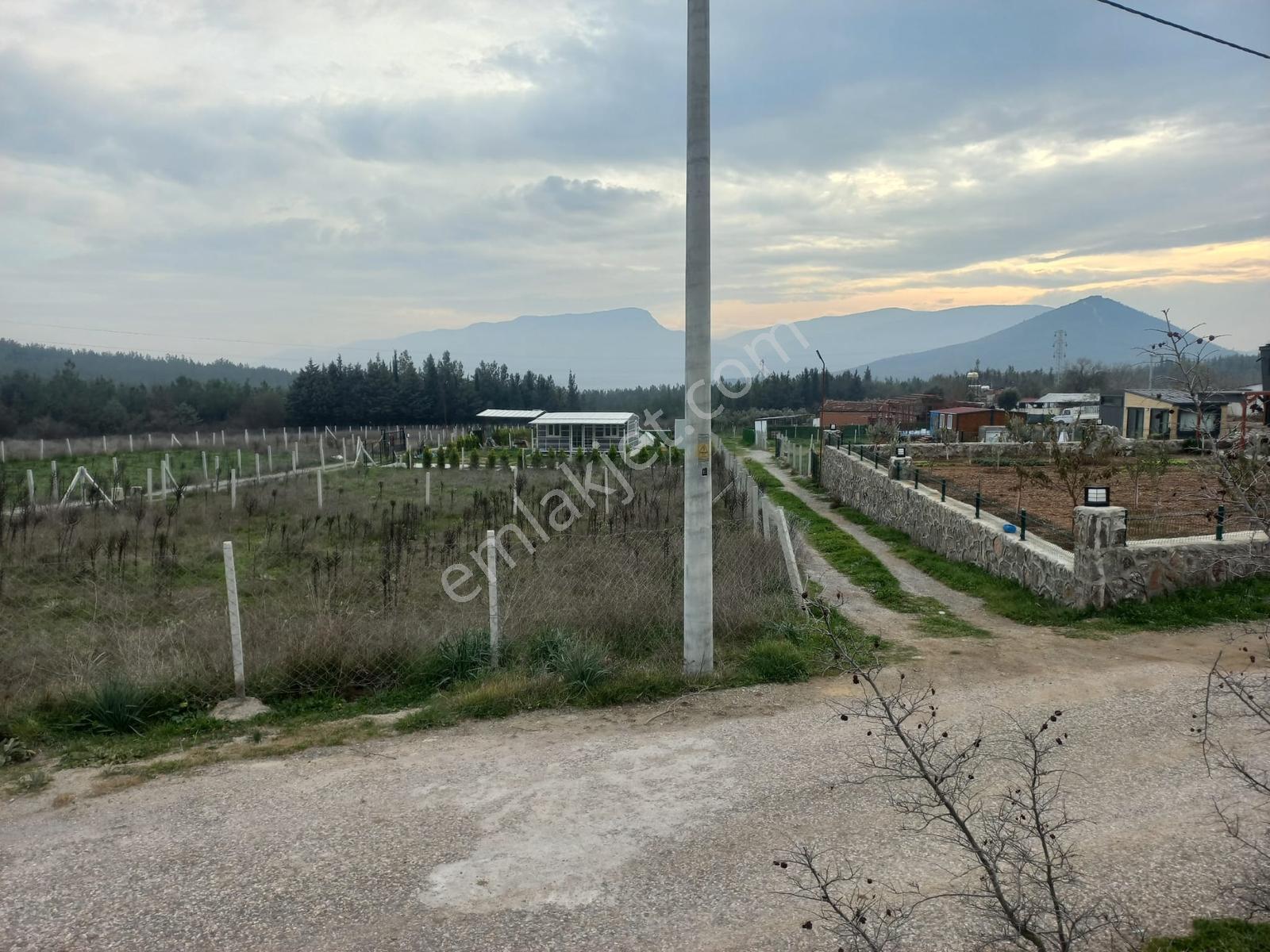 Menderes Bulgurca'da Satılık 398 M2 Tarla - Görsel 6