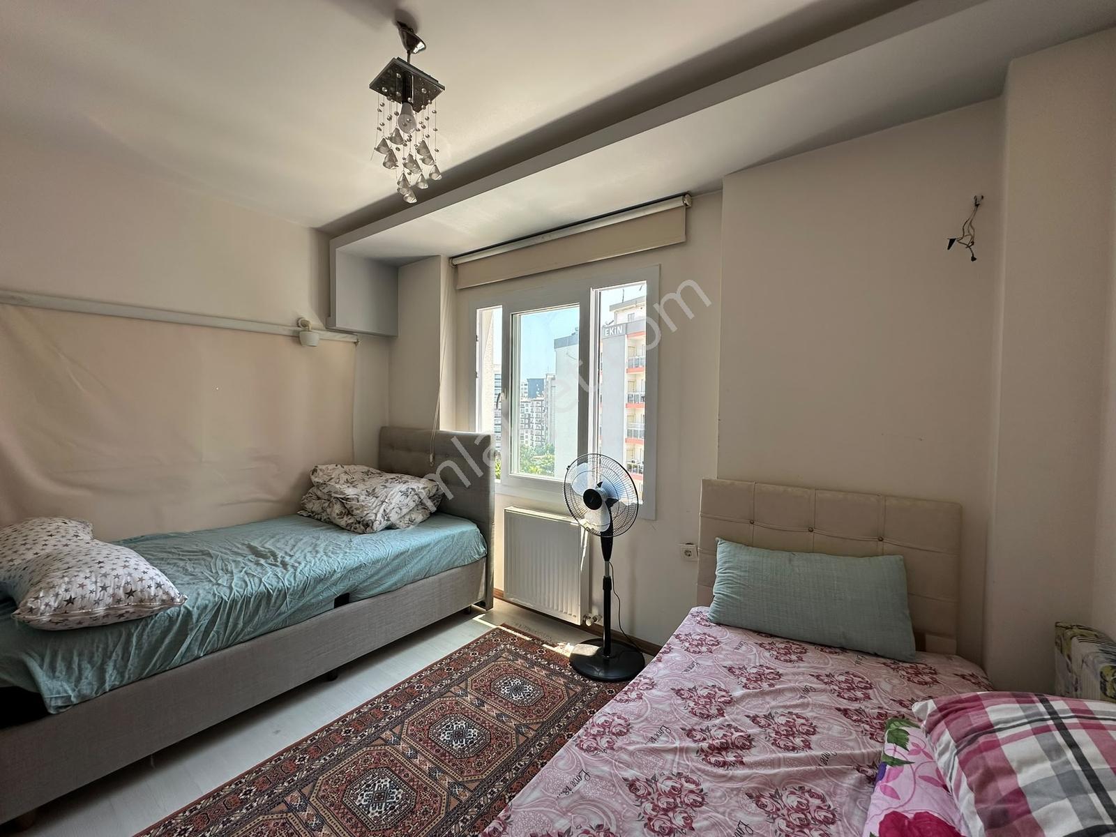 Tüzün'den Çiftlik Mahallesin'de Eşyalı 1+1 Satılık Daire - Görsel 22