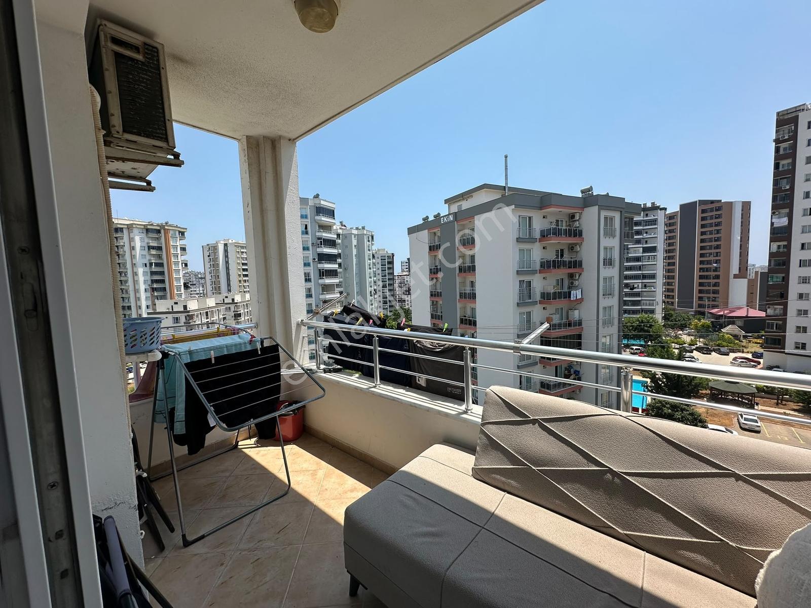 Tüzün'den Çiftlik Mahallesin'de Eşyalı 1+1 Satılık Daire - Görsel 17