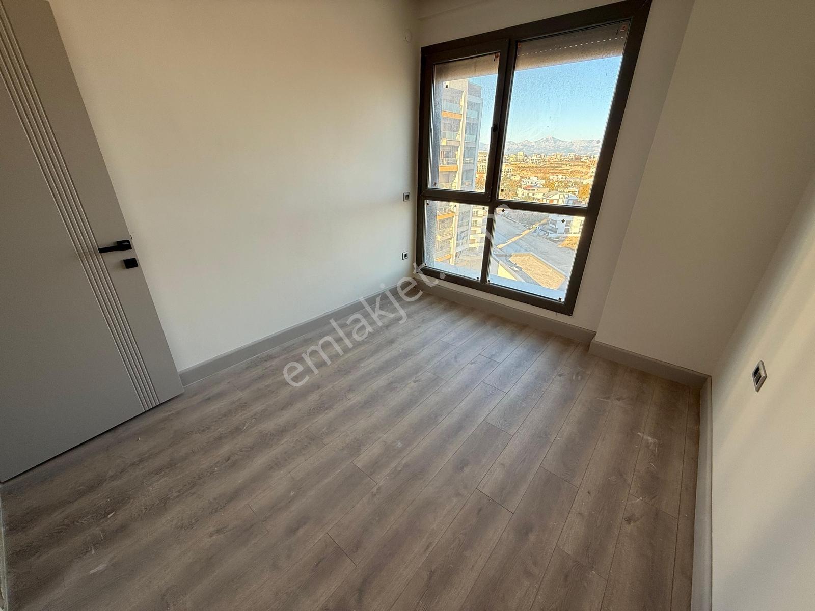 Altıntaş'ta Konsept Sitede 2+1 Deniz Ve Havuz Manzaralı Satılık - Görsel 8