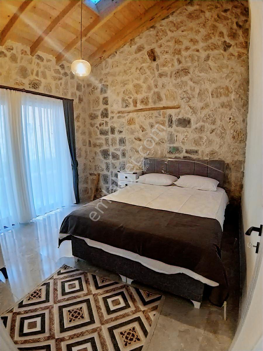 Fethiye Nıfte Satılık Villa 690m2 Arsa İçinde Bıtısık Vılla - Görsel 4