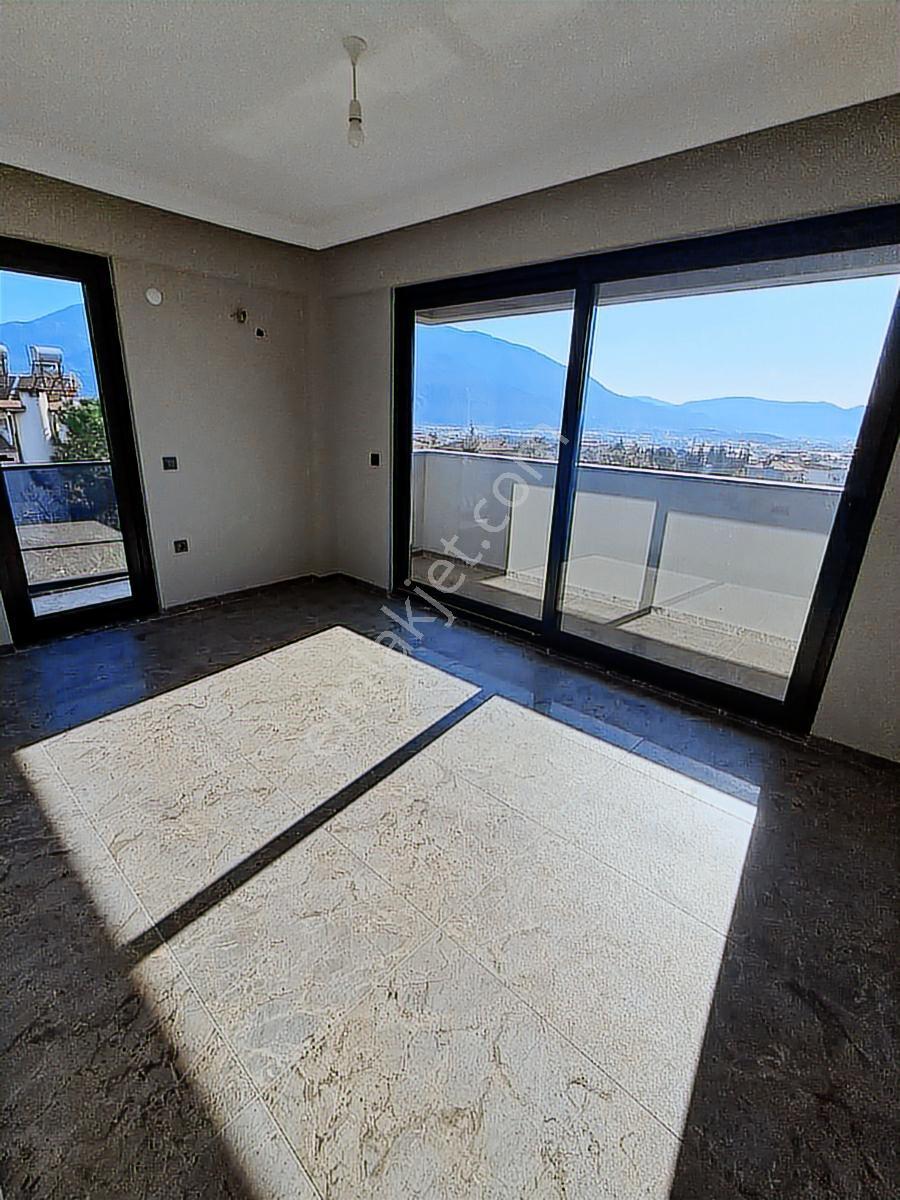 Fethiye Karaculhada Satılık 4+1 Denız Ve Şehir Manzaralı Villa - Görsel 2