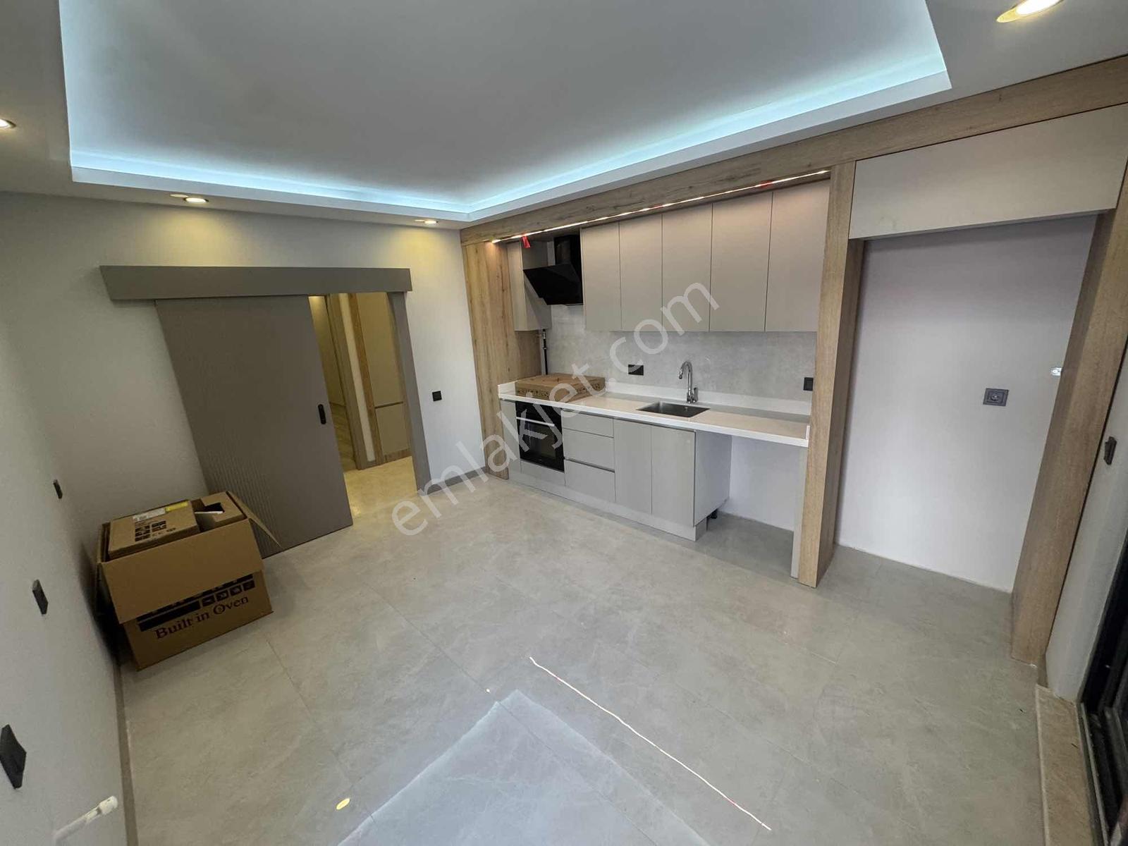 A K Mutludan Kuzeyyakada Sıfır 6+1 Dubleks Daire 2 Daire Konsept - Görsel 13