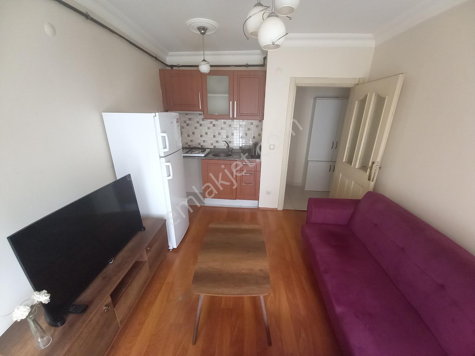 F-l Emlaktan Esatpaşa Örnek Emaar Avm Libadiye 1+1 Y.giriş 45 M2 - Görsel 11