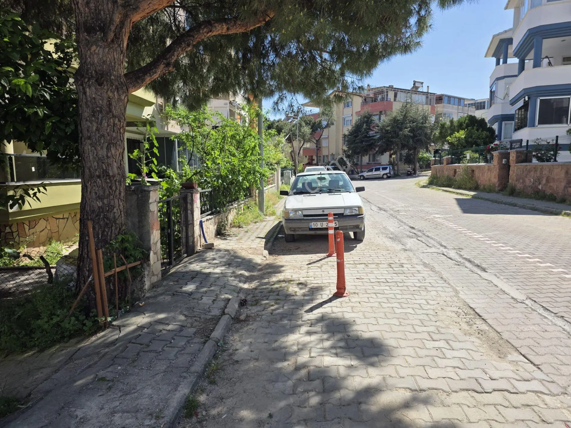 Altınoluk Merkezde, Her Yere Yakın, İçi Yenilenmiş Ve Manzaralı 2+1 Ayrı Mutfak - Görsel 19