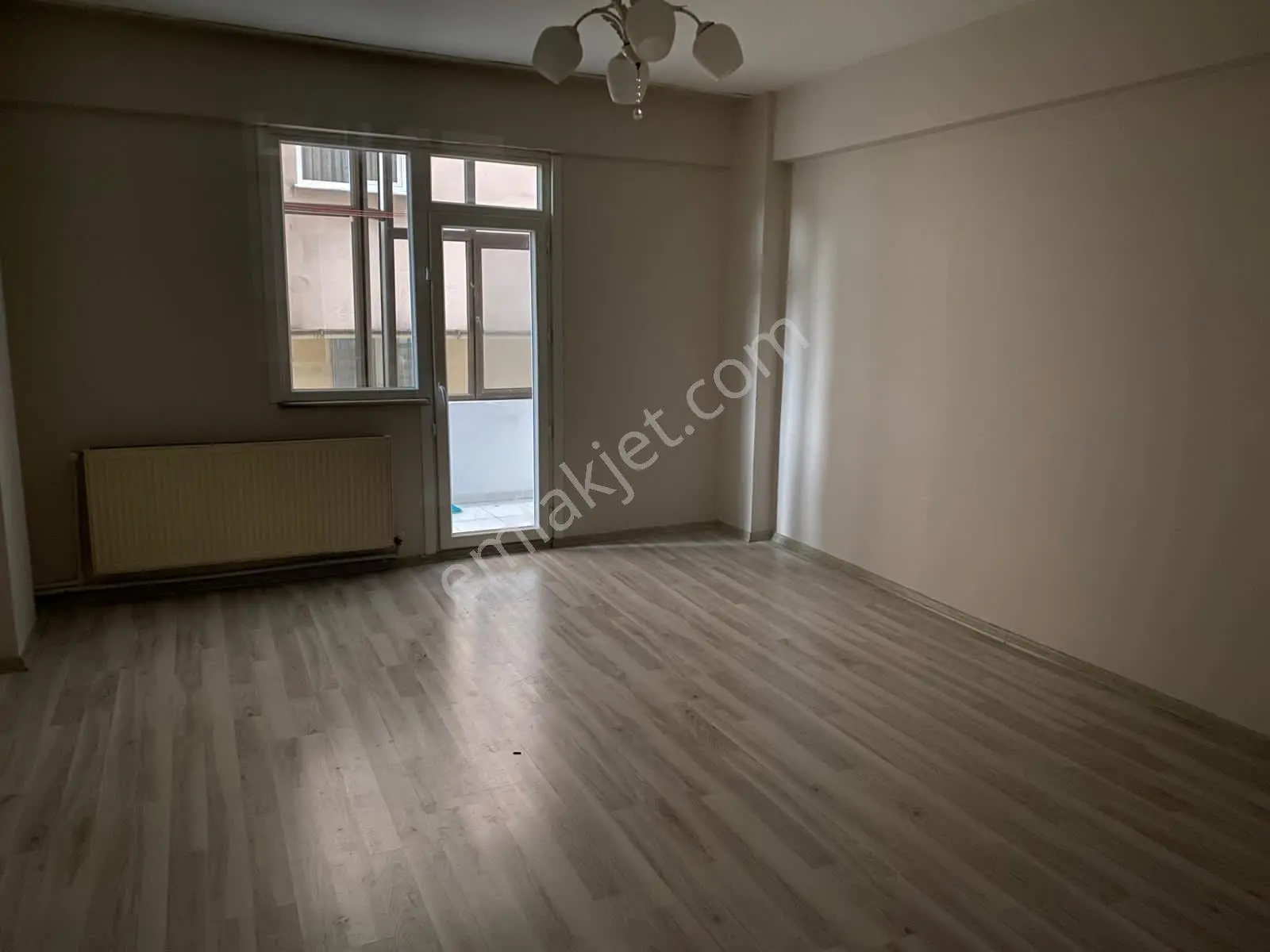 İstanbul House'dan Avcılar Gümüşpala'da 2+1 Ara Kat Daire