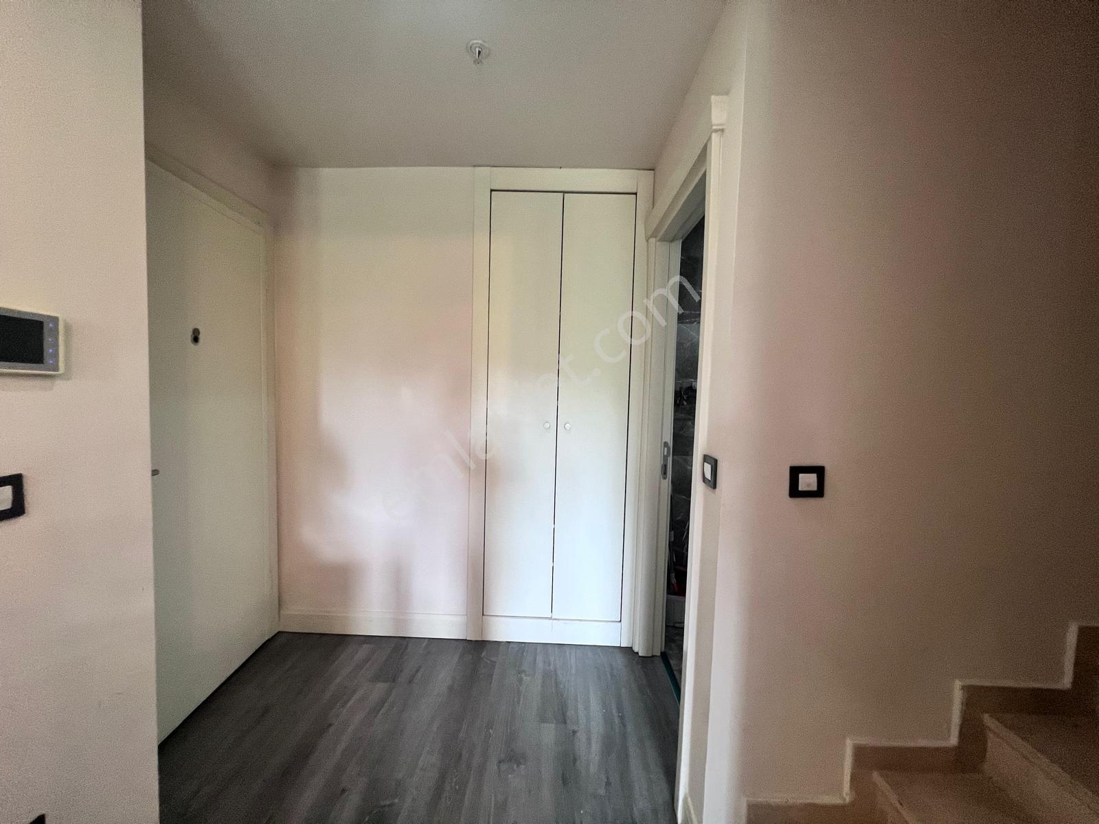 Kiptaş Venezia Mega Kiralık Full Lüks Eşyalı Dubleks 1+1 Daire - Görsel 6
