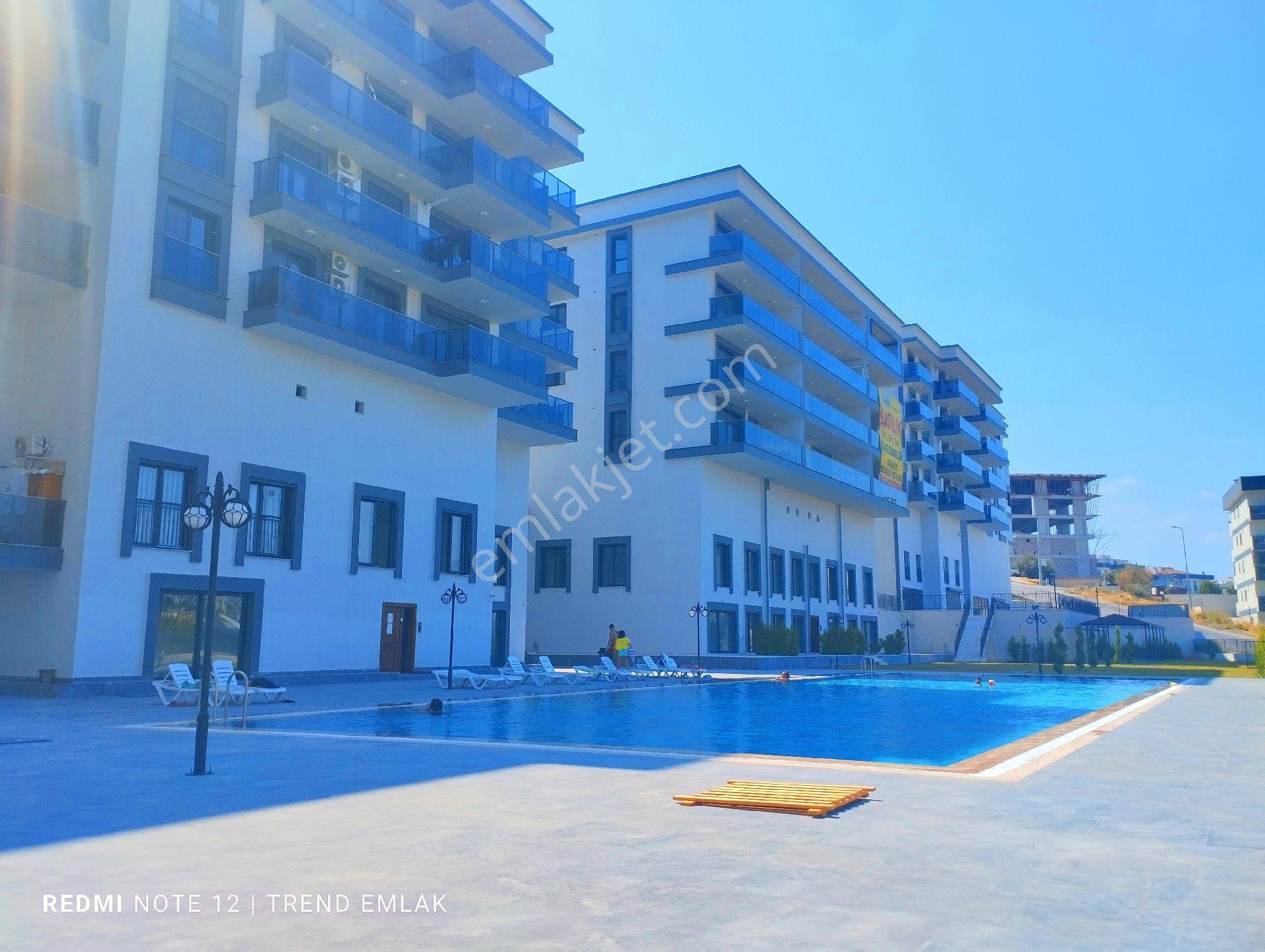 Kapalı Otopark Asansör Cambalkon Yerden Isıtma Havuzlu Site - Görsel 35