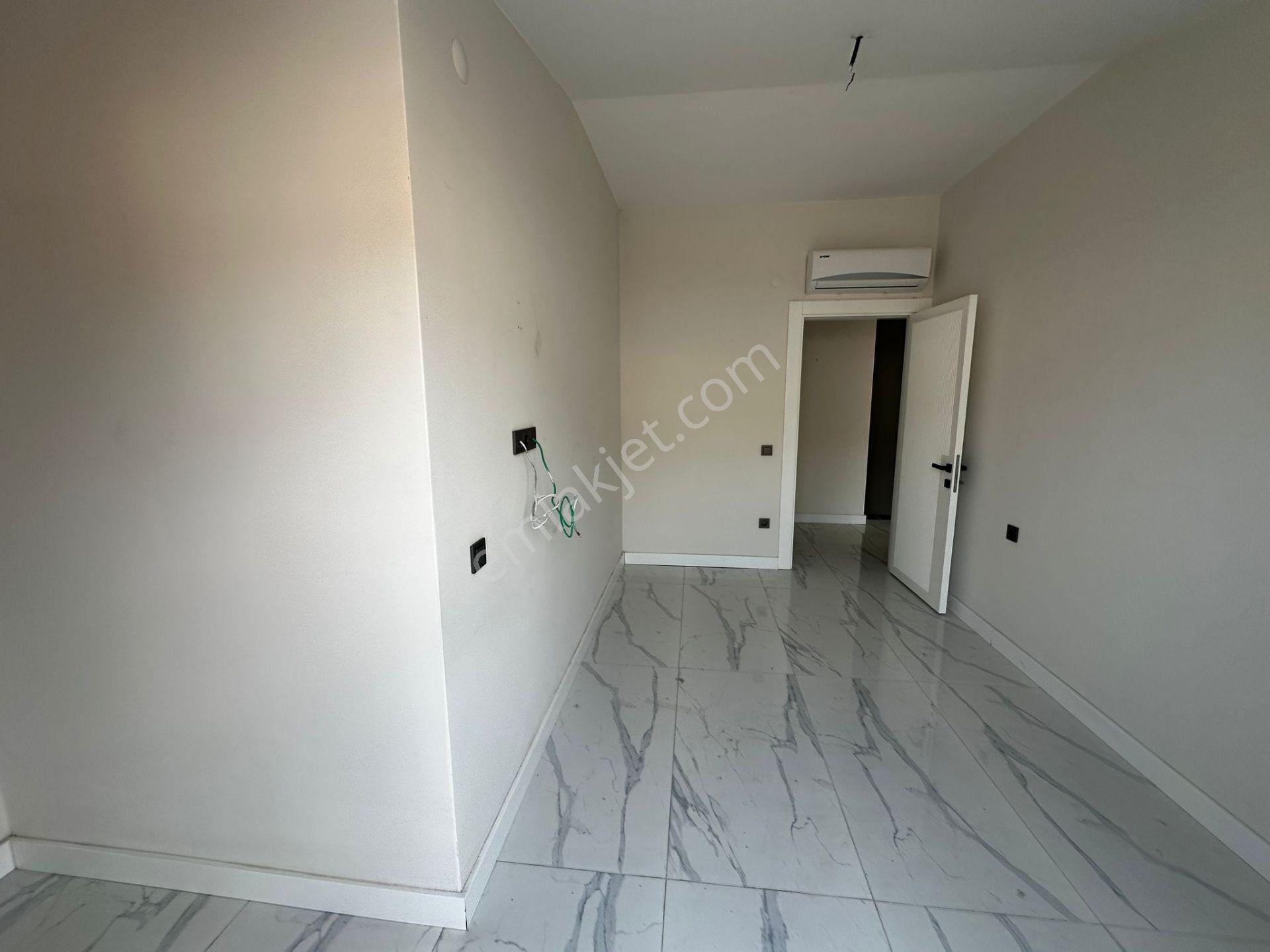 Kızlarpınarı Mahallesi Mıss Kleopatra Rezidans'ta Denize 20 Metre 2+1 Dubleks Boş Kiralık Daire - Görsel 10