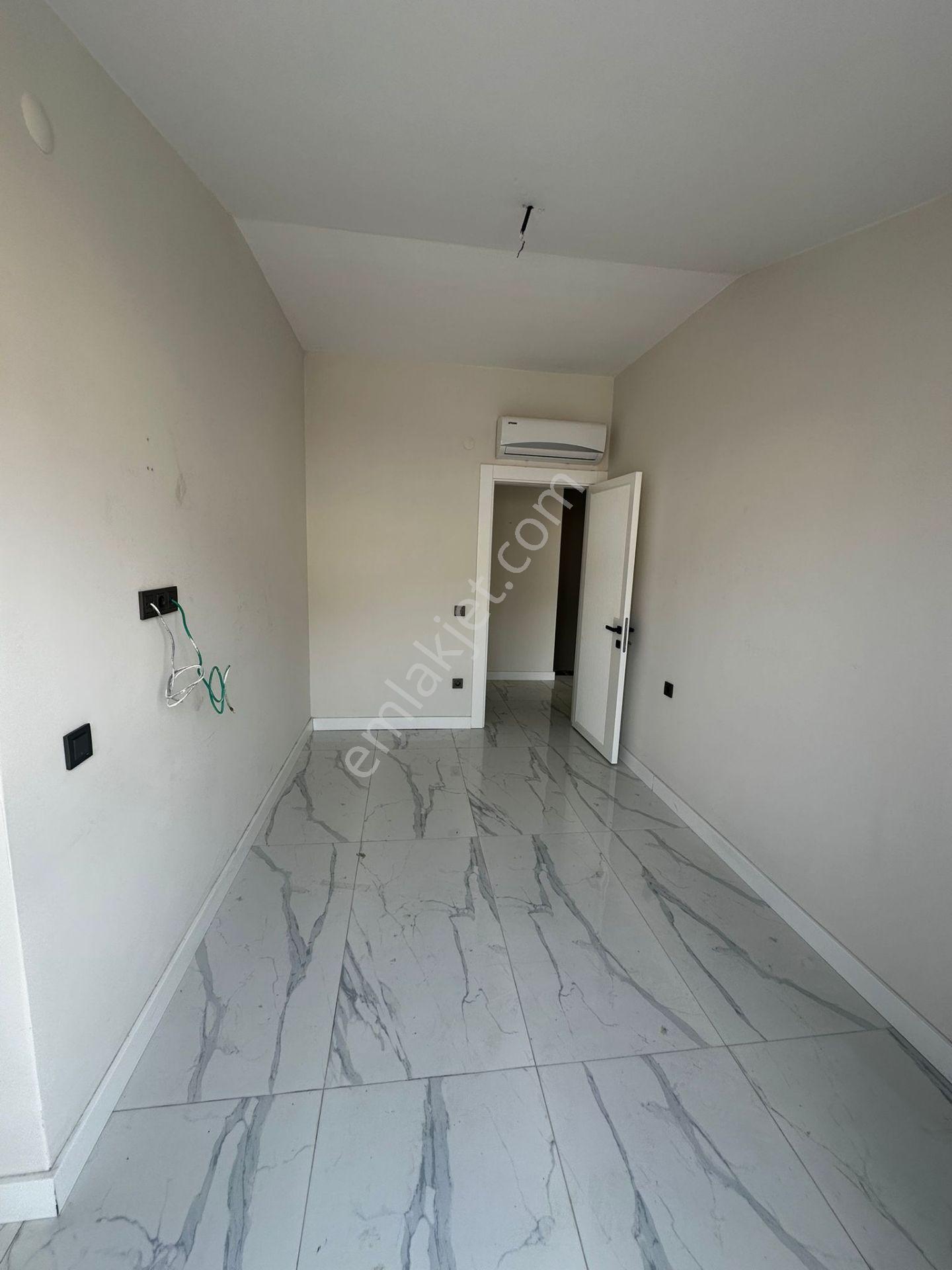 Kızlarpınarı Mahallesi Mıss Kleopatra Rezidans'ta Denize 20 Metre 2+1 Dubleks Boş Kiralık Daire - Görsel 13