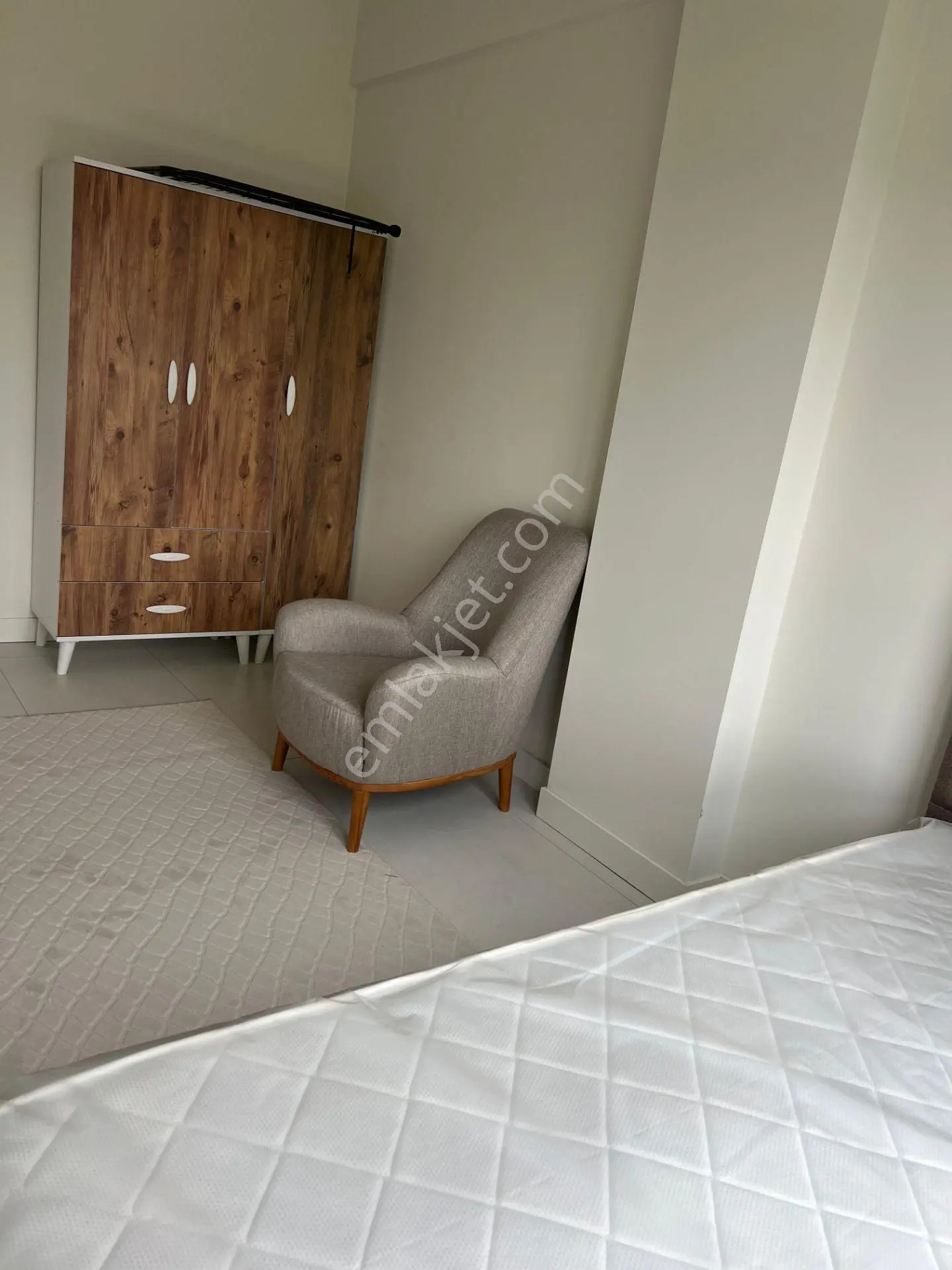 Özel Sağlık Hastanesi Yakını Kiralık 2+1 Eşyalı Daire - Görsel 4